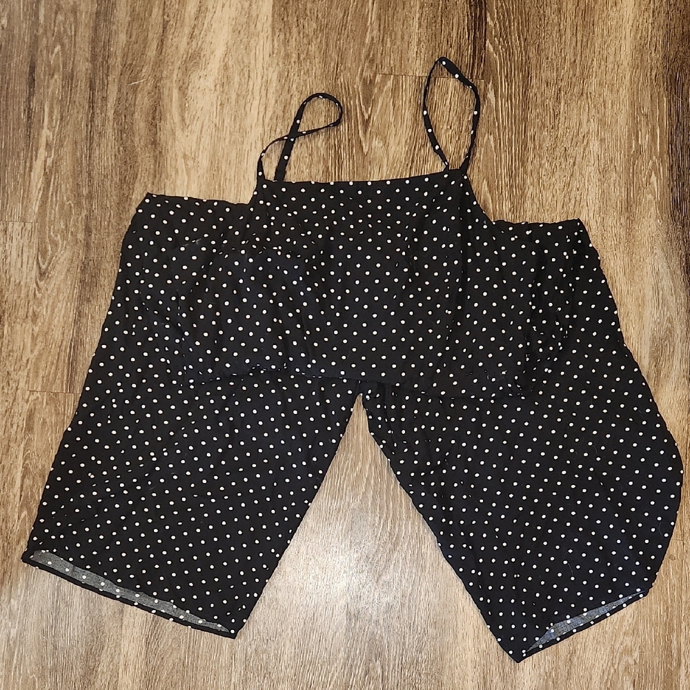 Old Navy Black and White Fitted Jumpsuit - Picture 4 of 4